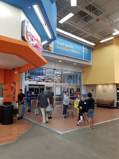 Department Store «Walmart Supercenter», reviews and photos, 7 Dowling Village Boulevard, North Smithfield, RI 02896, USA