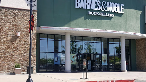Barnes & Noble image
