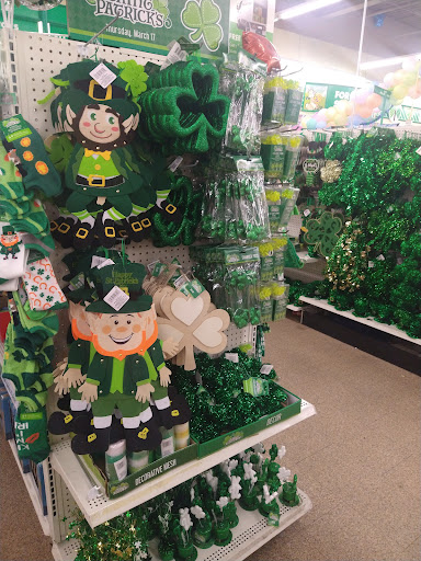 Dollar Store «Dollar Tree», reviews and photos, 1535 University Blvd E #F, Hyattsville, MD 20783, USA