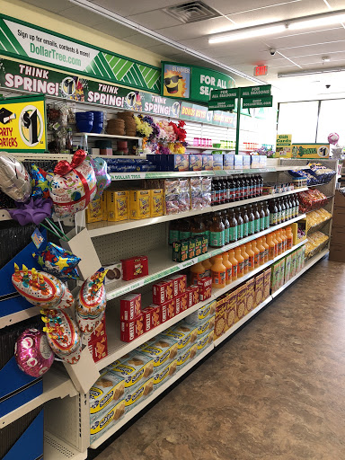 Dollar Store «Dollar Tree», reviews and photos, 7041 Brookfield Plaza, Springfield, VA 22150, USA