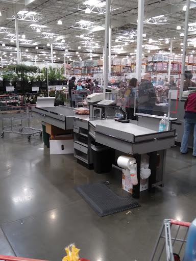 Warehouse store «Costco Wholesale», reviews and photos, 5901 Redwood Dr, Rohnert Park, CA 94928, USA