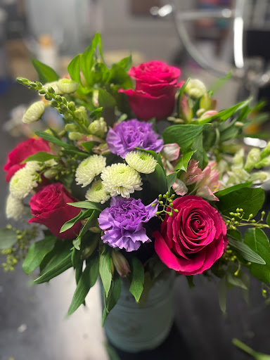 Florist «Anjeli Flowers», reviews and photos, 7643 W Belmont Ave, Elmwood Park, IL 60707, USA