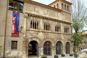 Palacio de los Reyes de Navarra image