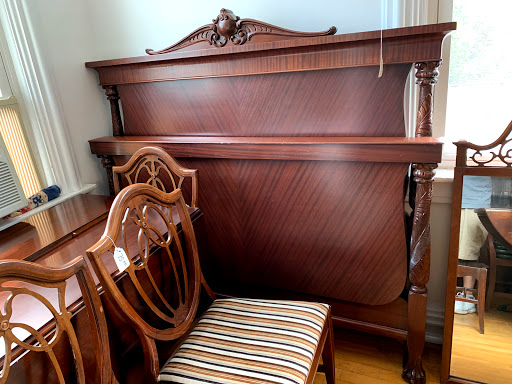 Antique Furniture Store «Every Now & Then Antique Furniture Mall», reviews and photos, 430 W Benson St, Cincinnati, OH 45215, USA