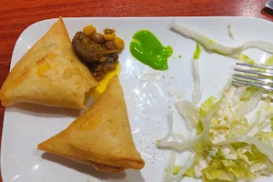 Bombay Restaurant-Fast Food Indien et Pakistanais image