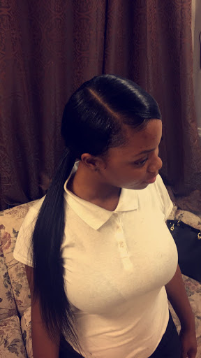 Hair Salon «Queen Bee African hair braiding & Modern American hair style salon», reviews and photos, 3800 N Broad St, Philadelphia, PA 19140, USA