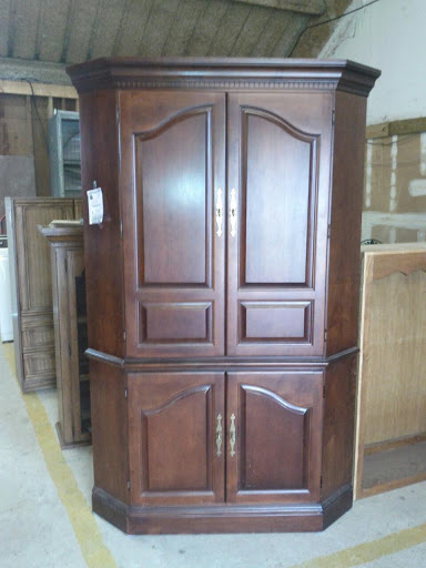 Thrift Store «Here Today Gone Tomorrow Thrift Store», reviews and photos, 10240 Burbank Dr, Baton Rouge, LA 70810, USA