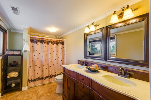 Event Venue «Maple Leaf Events», reviews and photos, 401 Maple Way Rd, Stevenson, WA 98648, USA