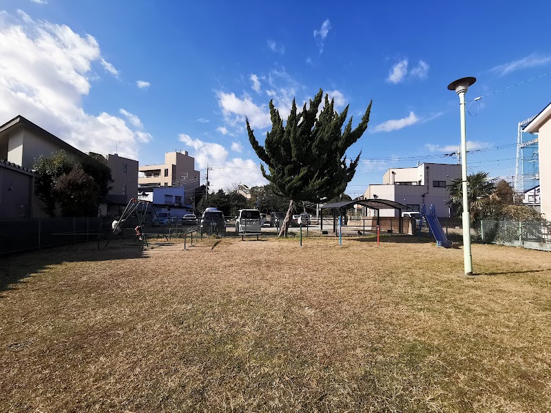 谷塚西口児童遊園