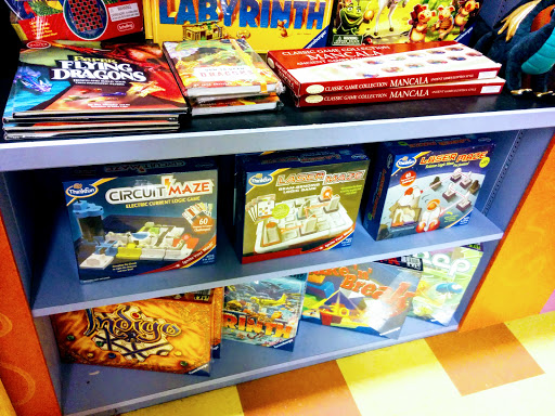 Toy Store «Alakazam Toys & Gifts», reviews and photos, 100 E Main St, Charlottesville, VA 22902, USA