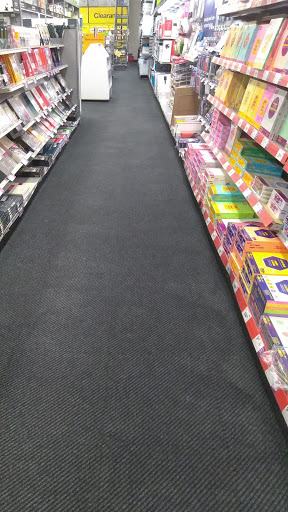 Staples image