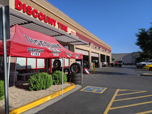 Tire Shop «Discount Tire Store - Goodyear, AZ», reviews and photos, 13213 W McDowell Rd, Goodyear, AZ 85338, USA