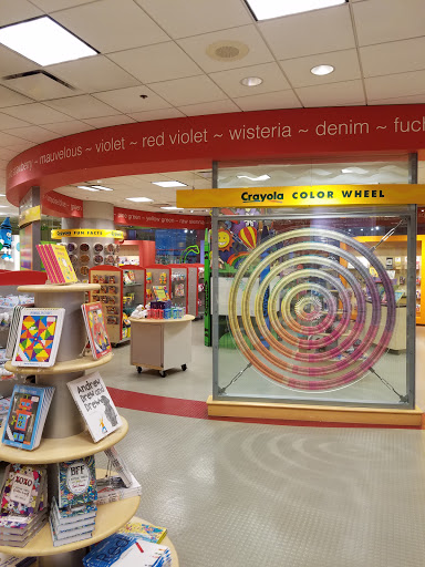 Craft Store «Crayola Store Crown Center», reviews and photos, 200 E 25th St, Kansas City, MO 64108, USA