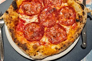 Pizza Pareja image