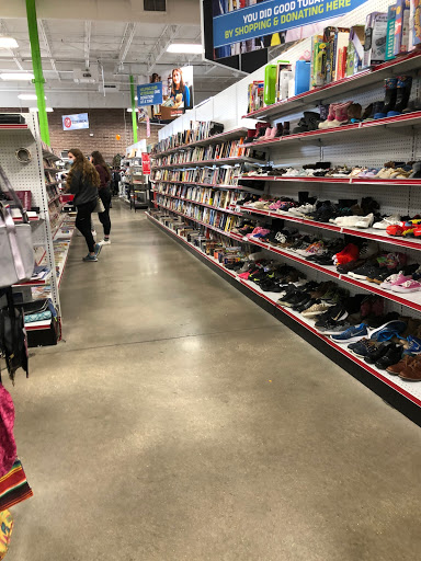 Thrift Store «Red Racks & Dav Thrift Stores», reviews and photos, 2855 S Kansas Expy, Springfield, MO 65807, USA