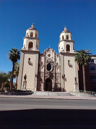 Tourist Attraction «Linda Vista Trail», reviews and photos, 730 E Linda Vista Rd, Oro Valley, AZ 85737, USA