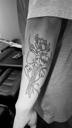 Explore itachi tattoo ideas, creative tattoo ideas in Hartselle, available at Lumith