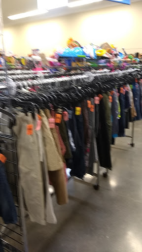 Thrift Store «Goodwill Store & Donation Center», reviews and photos, 5518 Touhy Ave, Skokie, IL 60077, USA