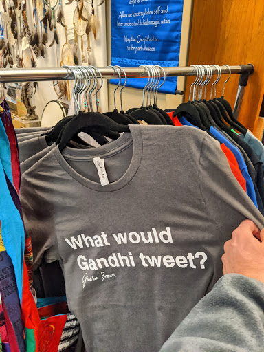 Book Store «Quest Book Shop», reviews and photos, 306 Geneva Rd, Wheaton, IL 60187, USA