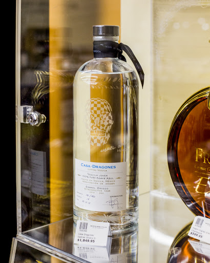 Wine Store «Woodland Hills Wine Company», reviews and photos, 22622 Ventura Blvd, Woodland Hills, CA 91364, USA