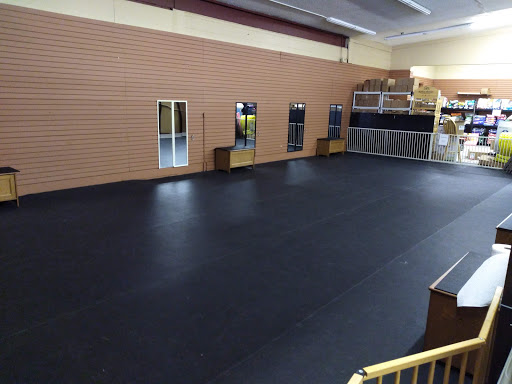 Pet Supply Store «Fluffy & Floyd Pet Supply», reviews and photos, 5211 Capitol Blvd SE, Tumwater, WA 98501, USA