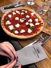 Pizza du Pizzeria Jordan Tomas - Pizza Mamamia Limonest - n°19