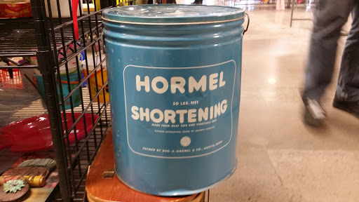 Thrift Store «48th & Baseline Goodwill Retail Store & Donation Center», reviews and photos, 2700 W Baseline Rd, Tempe, AZ 85283, USA