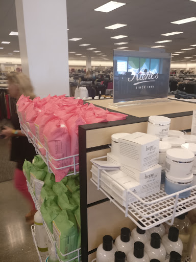 Department Store «Nordstrom Rack Rookwood Pavilion», reviews and photos, 2692 Madison Rd, Cincinnati, OH 45208, USA