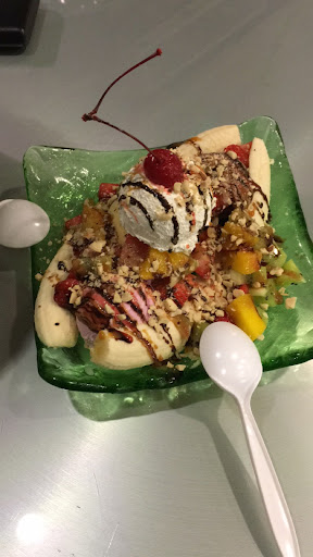 Ice Cream Shop «Fruizen Desserts», reviews and photos, 697 E Foothill Blvd, Claremont, CA 91711, USA