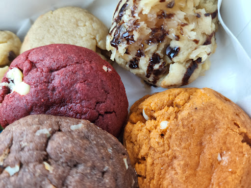 Bakery «Gourmet Goodies Bake Shop», reviews and photos, 68 4th St NW, Winter Haven, FL 33881, USA