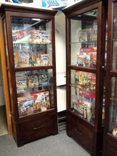 Toy Store «Bricks and Wheels», reviews and photos, 12678 SE 38th St b, Bellevue, WA 98006, USA