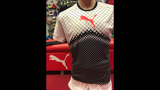 Sporting Goods Store «Kombat Soccer», reviews and photos, 5958 S Land Park Dr, Sacramento, CA 95822, USA