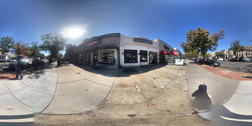 Hardware Store «Woodley Park Ace Hardware», reviews and photos, 2616 Connecticut Ave NW, Washington, DC 20008, USA