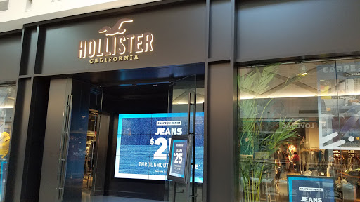 Clothing Store «Hollister Co.», reviews and photos, 3393 Peachtree Rd, Atlanta, GA 30326, USA