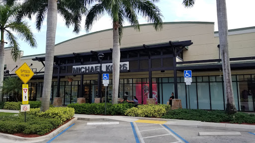 Fashion Accessories Store «Michael Kors», reviews and photos, 1800 Sawgrass Mills Cir #2630, Sunrise, FL 33323, USA