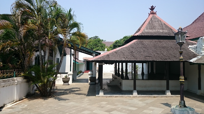 Museum Kereta Singa Barong