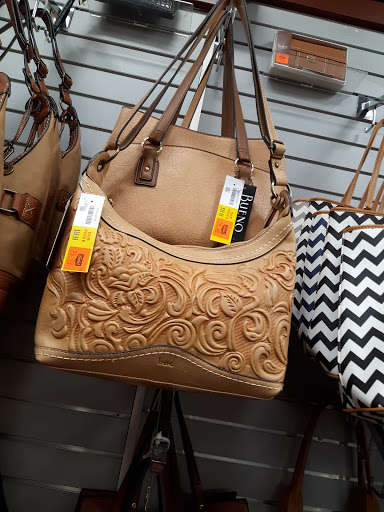 Shopping Mall «Southern Shopping Center», reviews and photos, 7525 Tidewater Dr, Norfolk, VA 23505, USA