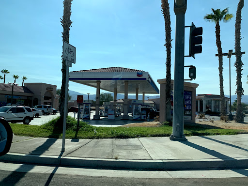 Chevron, 78415 Varner Rd, Palm Desert, CA 92211, USA, 
