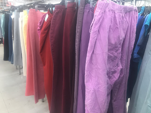 Thrift Store «Salvation Army Thrift Store», reviews and photos, 205 Tuscarora Rd, Chittenango, NY 13037, USA