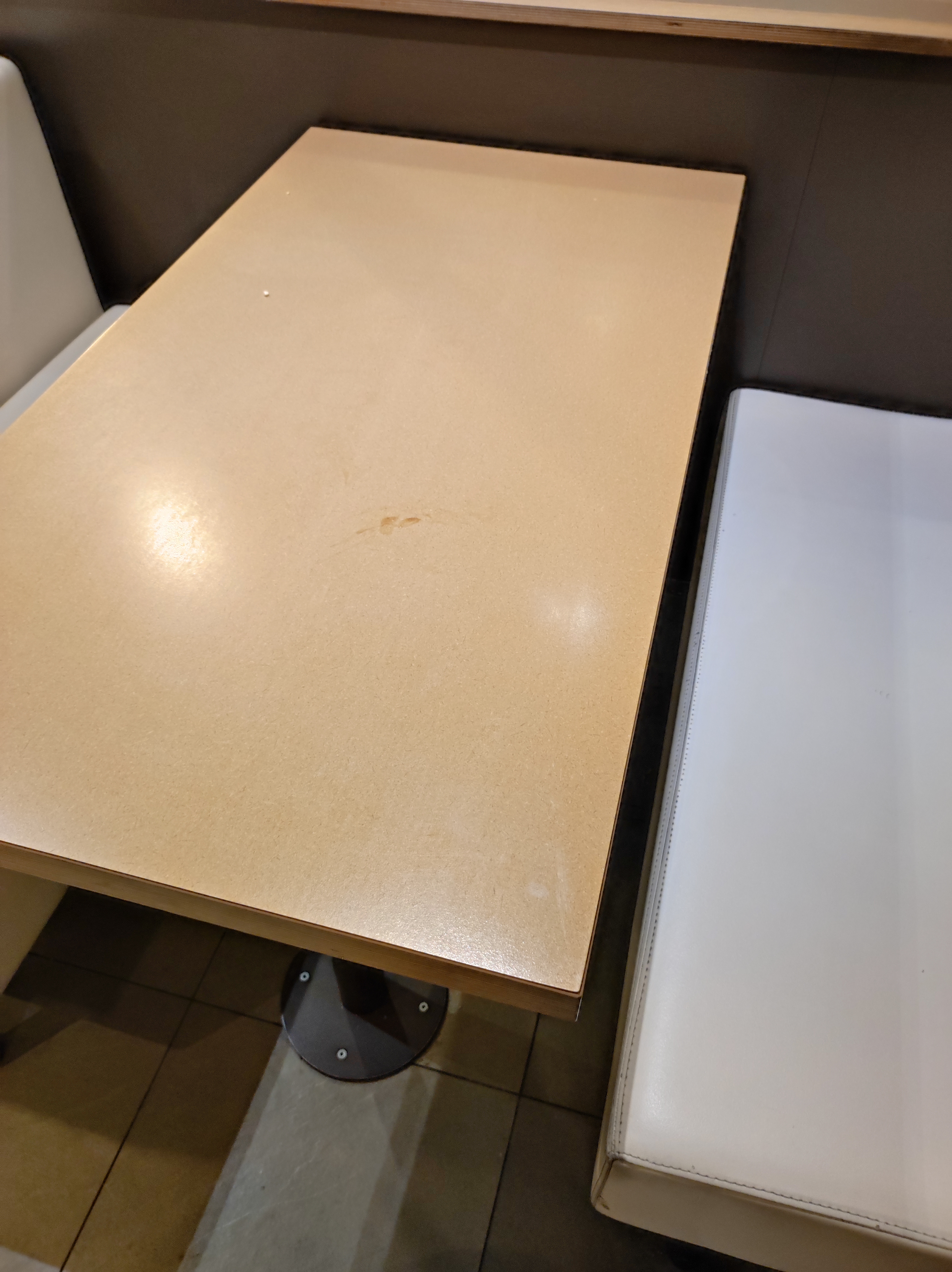 Photo n° 5 de l'avis de Inconnu.n fait le 16/10/2022 à 22:37