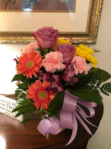 Florist «Blossom Flower Shop», reviews and photos, 906 N Frazier St, Conroe, TX 77301, USA