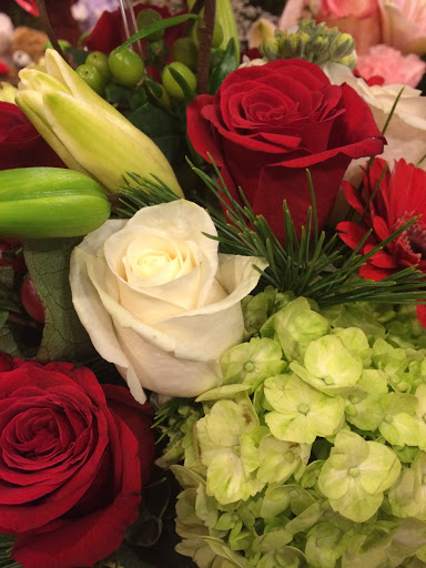 Florist «1-800-flowers 4 Gift Seattle», reviews and photos, 300 15th Ave E, Seattle, WA 98112, USA