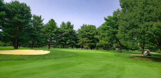 Golf Course «Zoar Village Golf Course», reviews and photos, 8229 Dover Zoar Rd NE, Dover, OH 44622, USA