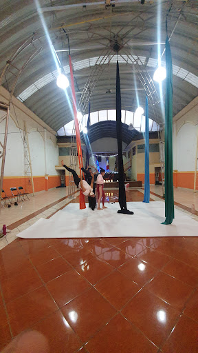 Acrobacia Y Danza Aerea LYCANS Ecatepec