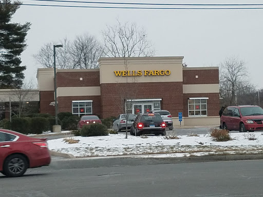 Wells Fargo Bank, 18 Main St, East Hartford, CT 06118, USA, Bank