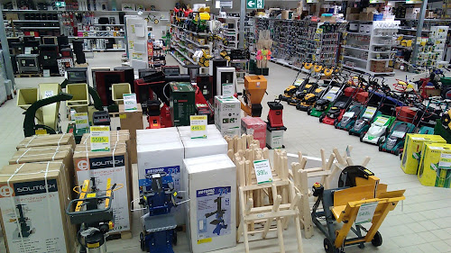 Magasin de bricolage Espace Emeraude Milizac-Guipronvel