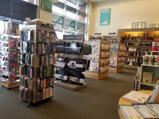 Book Store «Barnes & Noble», reviews and photos, 2751 Paper Mill Rd, Wyomissing, PA 19610, USA