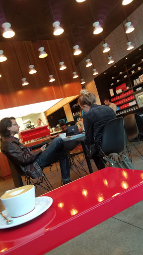 Coffee Shop «Intelligentsia Coffee Wicker Park Coffeebar», reviews and photos, 1609 W Division St, Chicago, IL 60622, USA