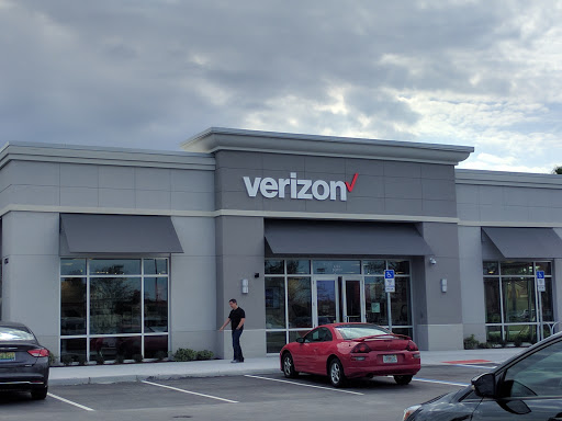 Cell Phone Store «Verizon», reviews and photos, 4782 Millenia Plaza Way, Orlando, FL 32839, USA