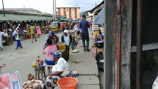 Alade Market, Somolu, Lagos, Nigeria, Seafood Restaurant, state Lagos
